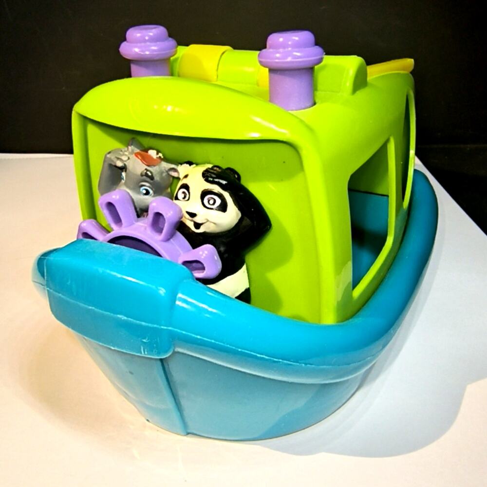 1790.  Garanimals Vintage 2009 Play Pals Bath Tugboat Floating